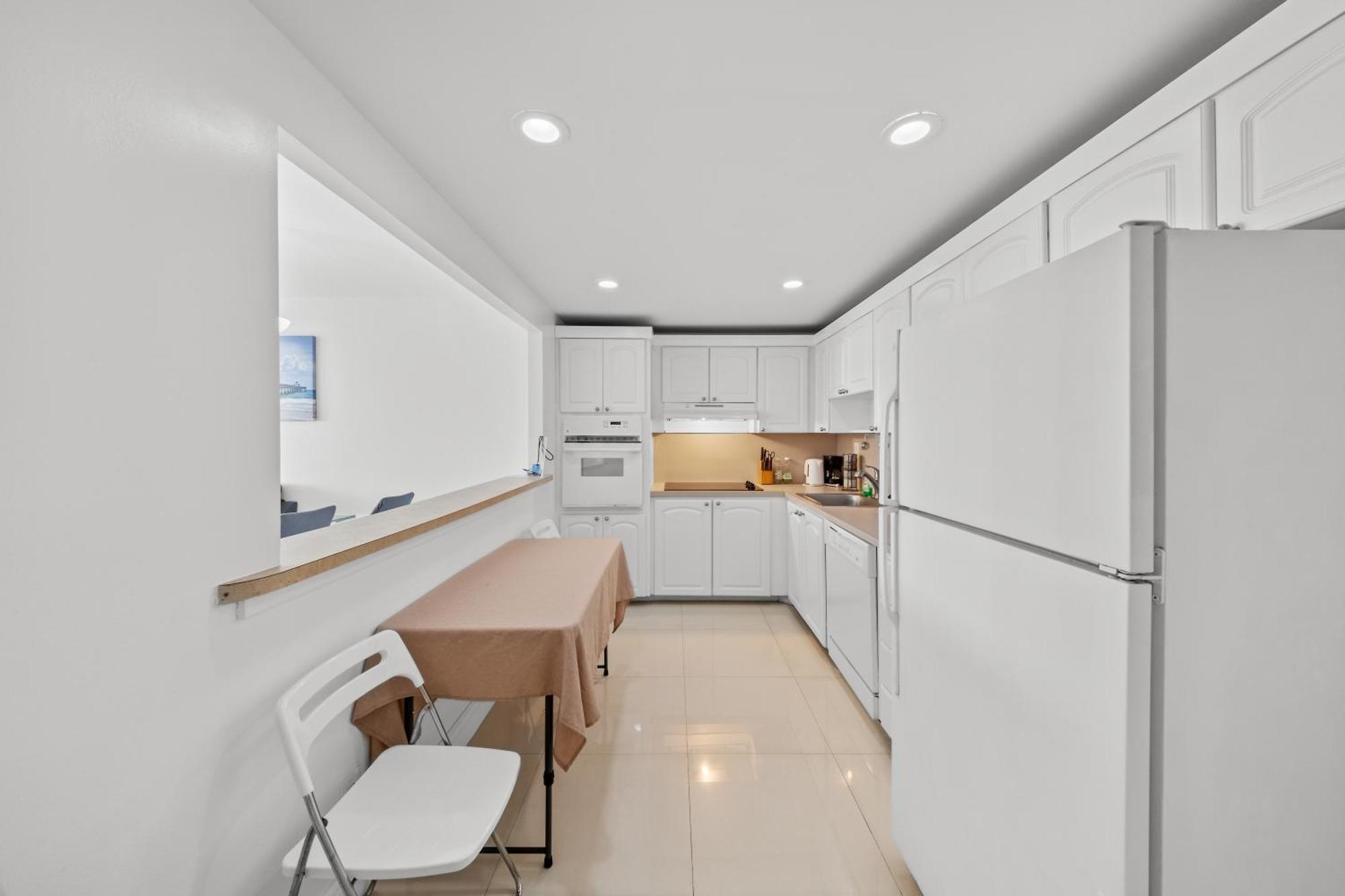 Miami Oceanview Oasis Collins Ave Free Parking