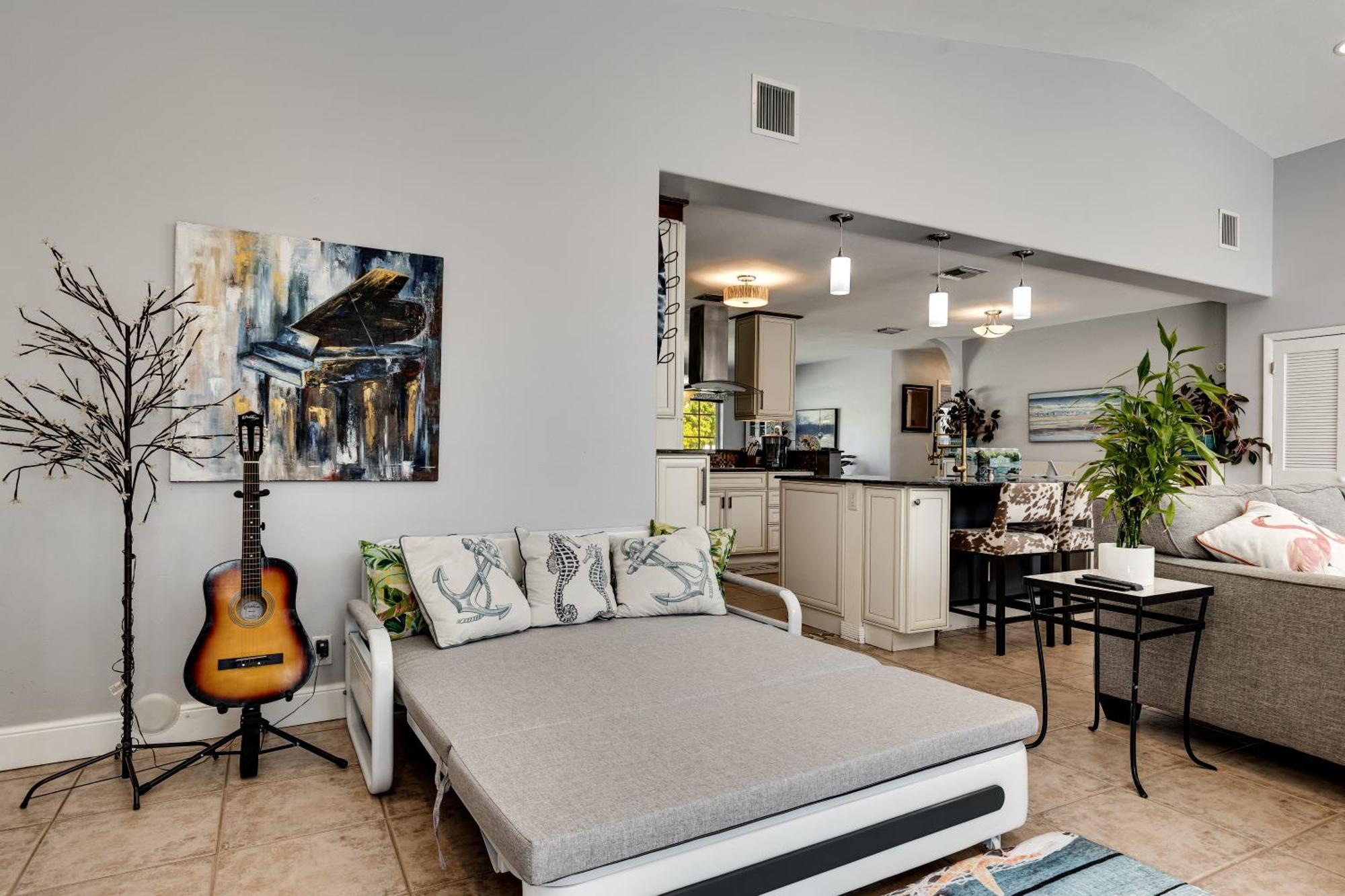 Spaces Sunny Oasis 4br Retreat With 2 King Beds, Amazing Pool, Near South Florida Beaches Holiday home Deerfield Beach