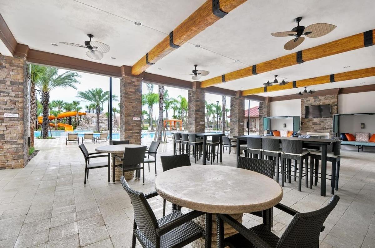 7316 Luxury Near Davenport