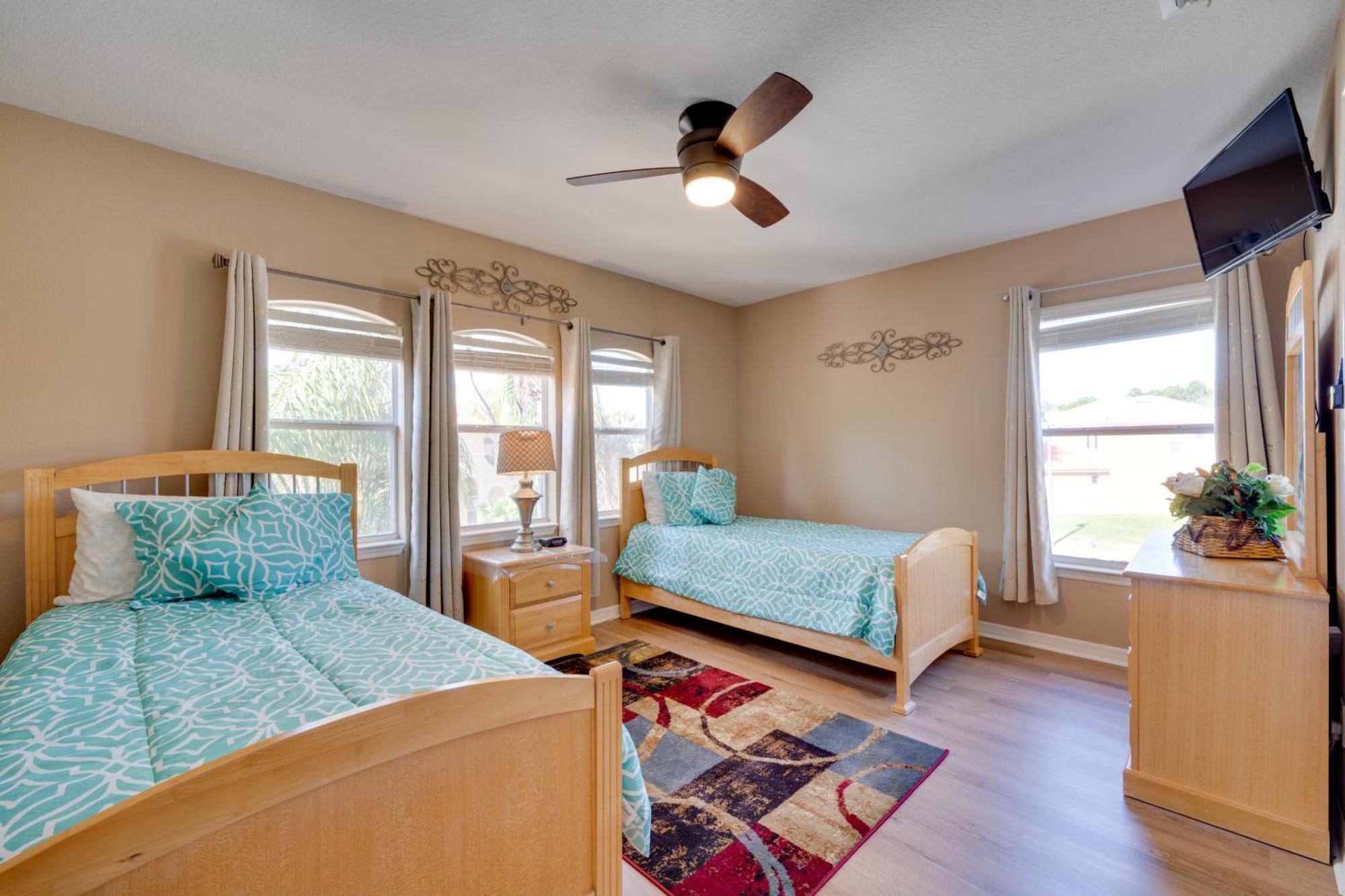 Watersong Getaway With Private Pool, 12 Mi To *