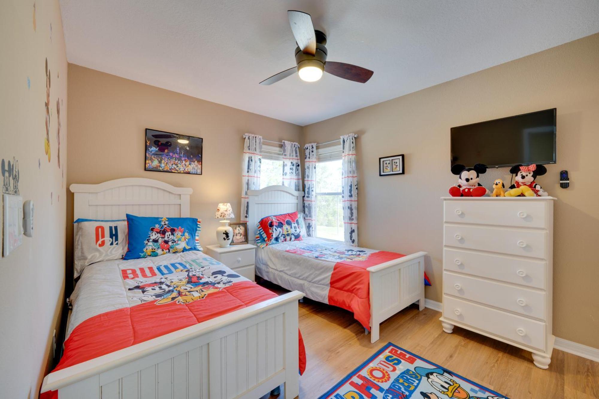 Watersong Getaway With Private Pool, 12 Mi To Holiday home Davenport