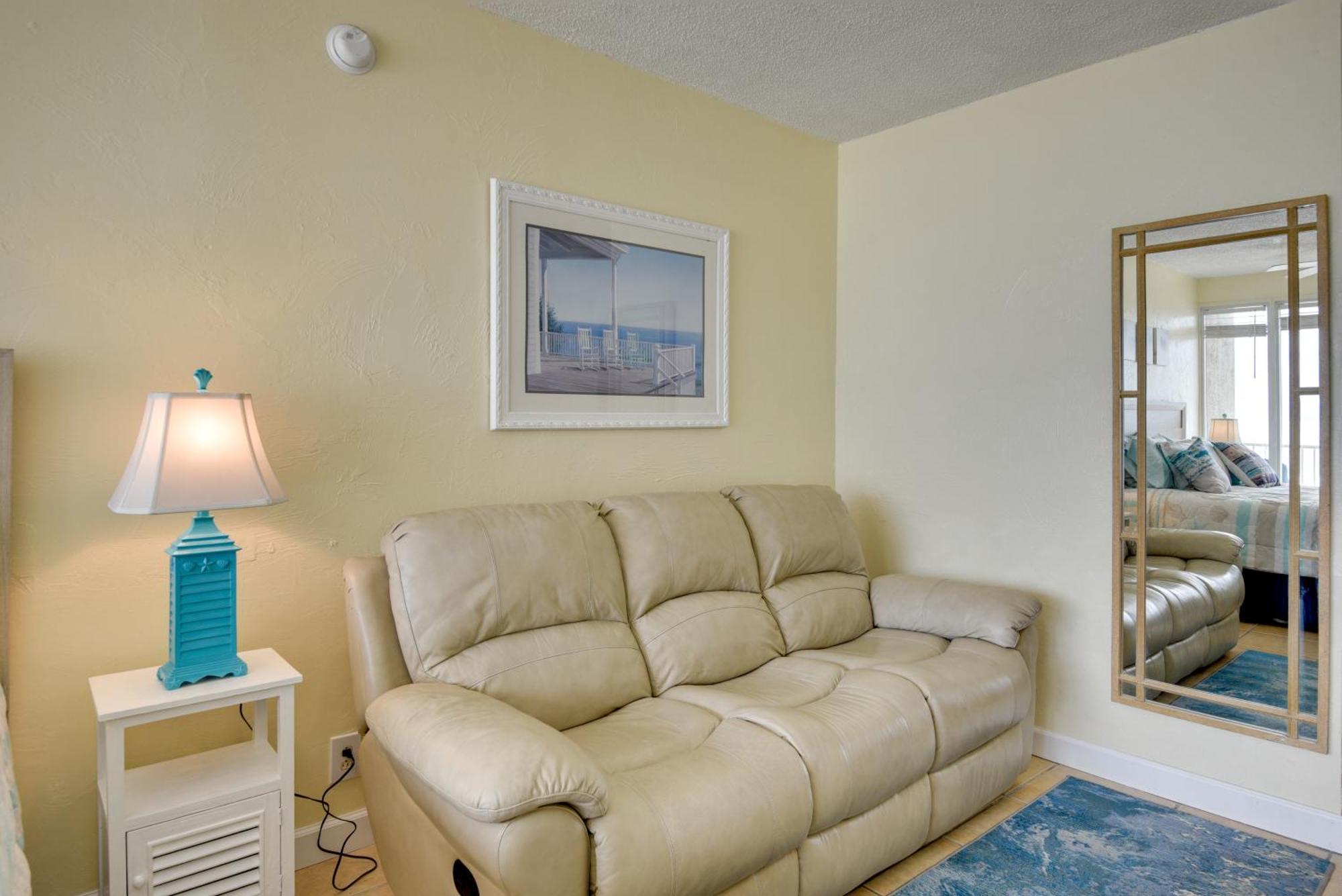 Oceanfront Daytona Walkable Location Apartment Daytona Beach