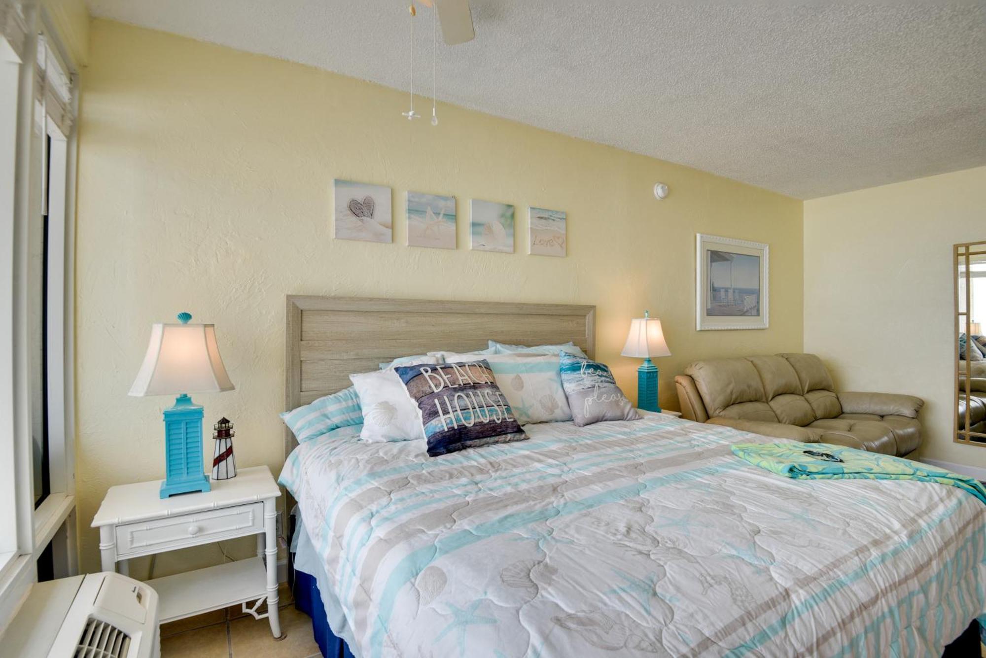 Apartment Oceanfront Daytona Walkable Location *