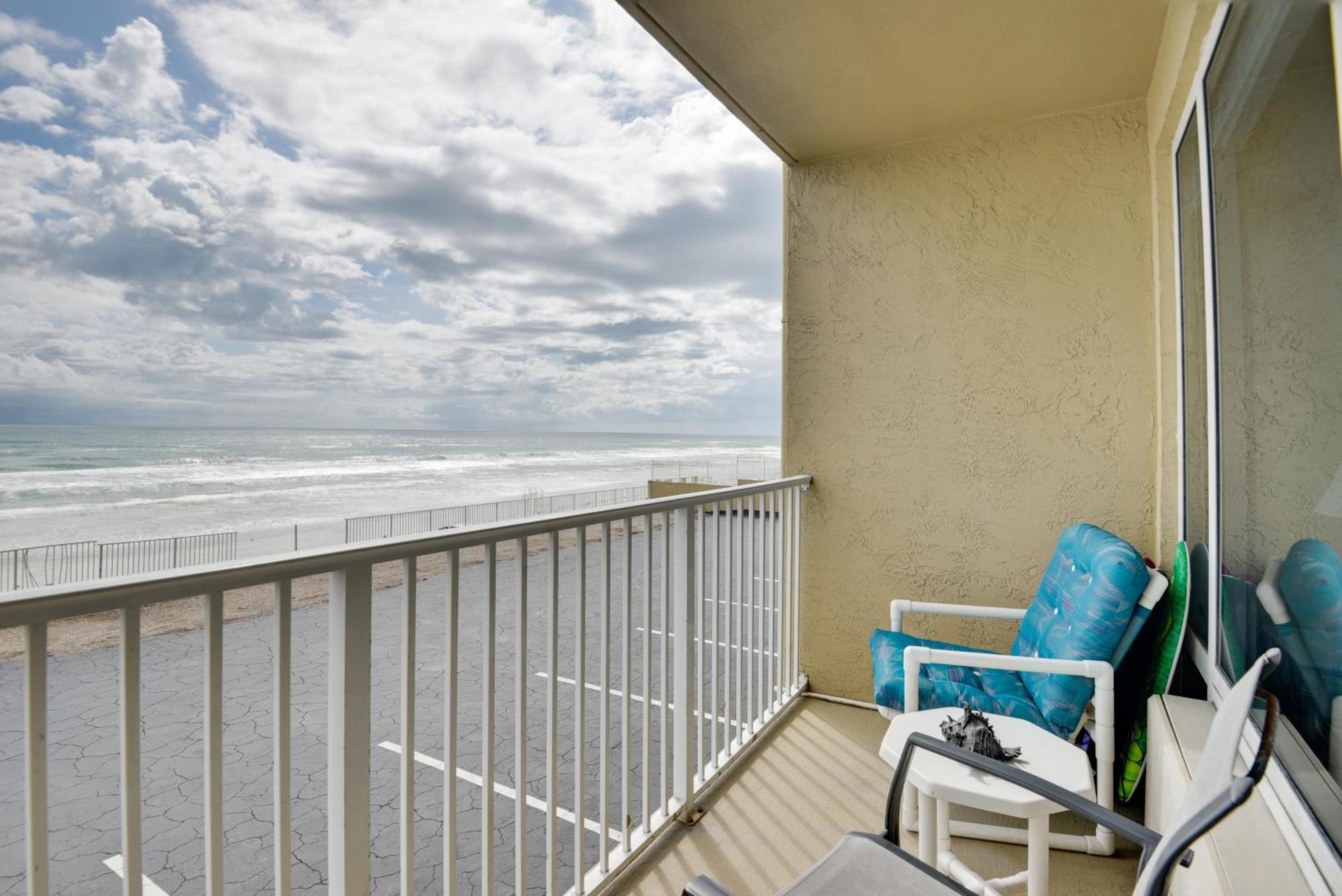 Oceanfront Daytona Walkable Location * Daytona Beach