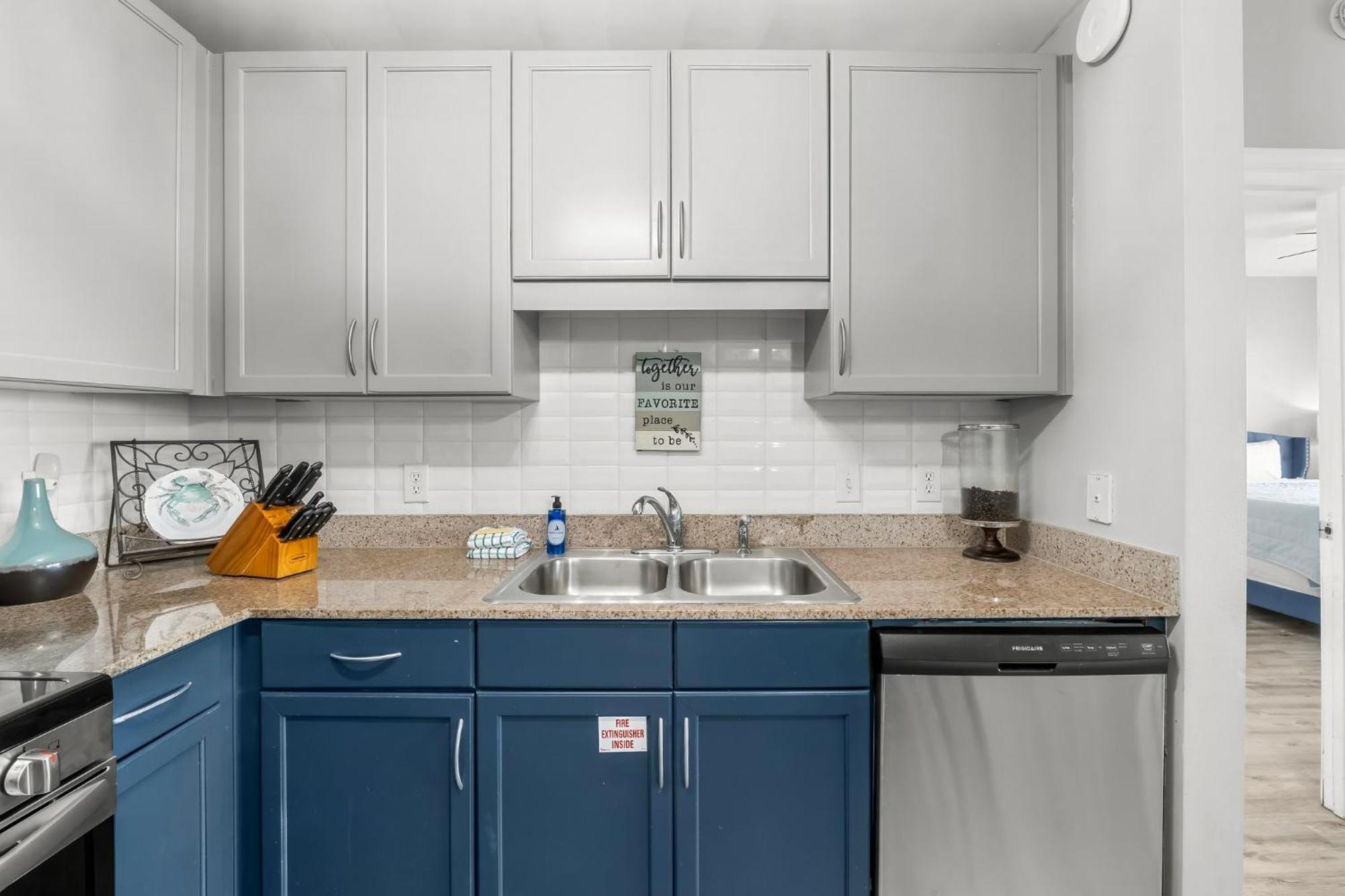 Laketown Wharf #1007 By Nautical Holiday home Panama City Beach