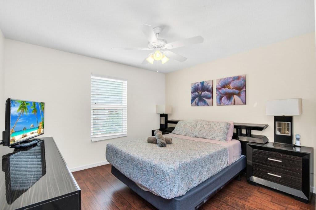 4736 Family Near Sea World * Kissimmee