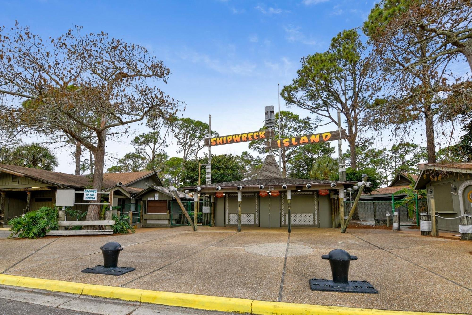 Holiday home Moonspinner #715a By Book That Panama City Beach