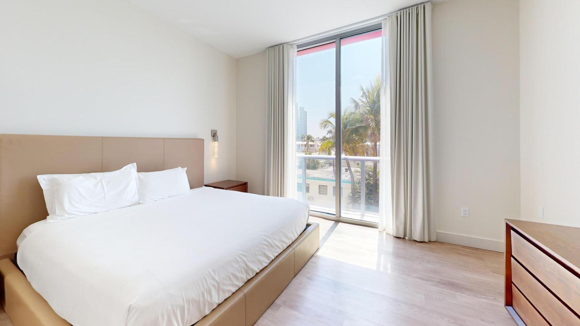 Apartment Ch Luxury & On The Hollywood