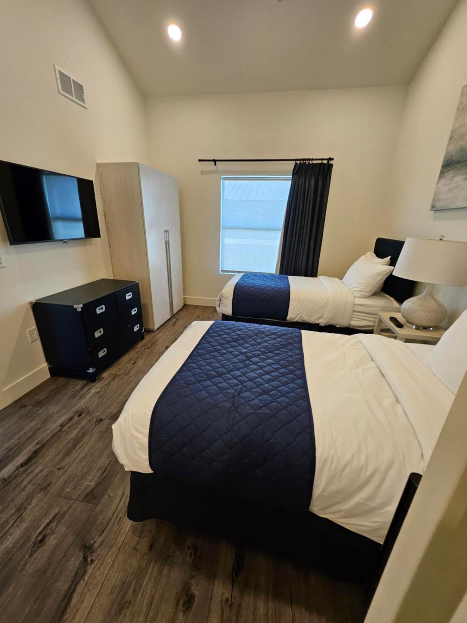 Hotel The At Fishermen's Village - 2 Bedroom