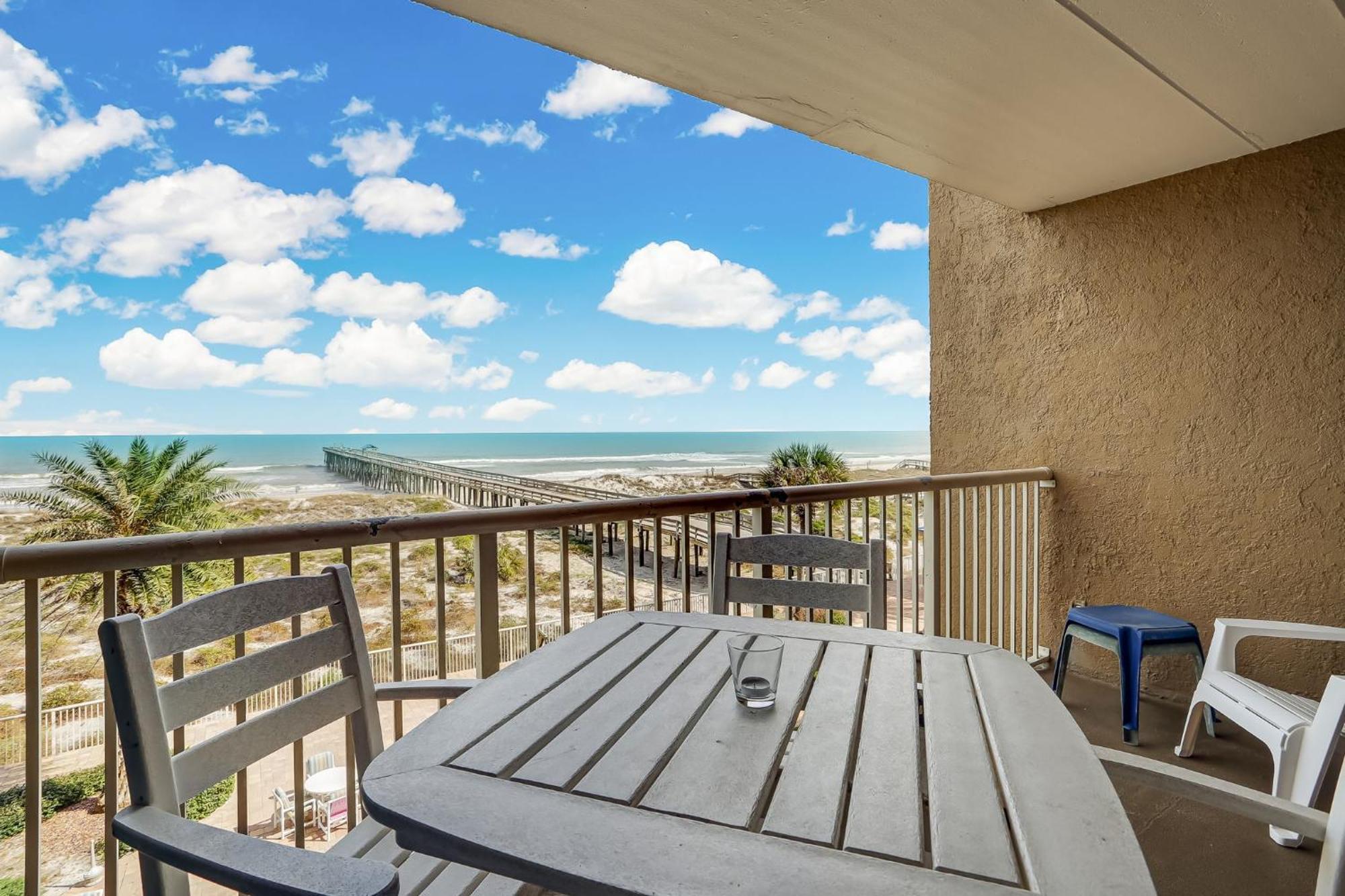335 Amelia By The Sea Apartment