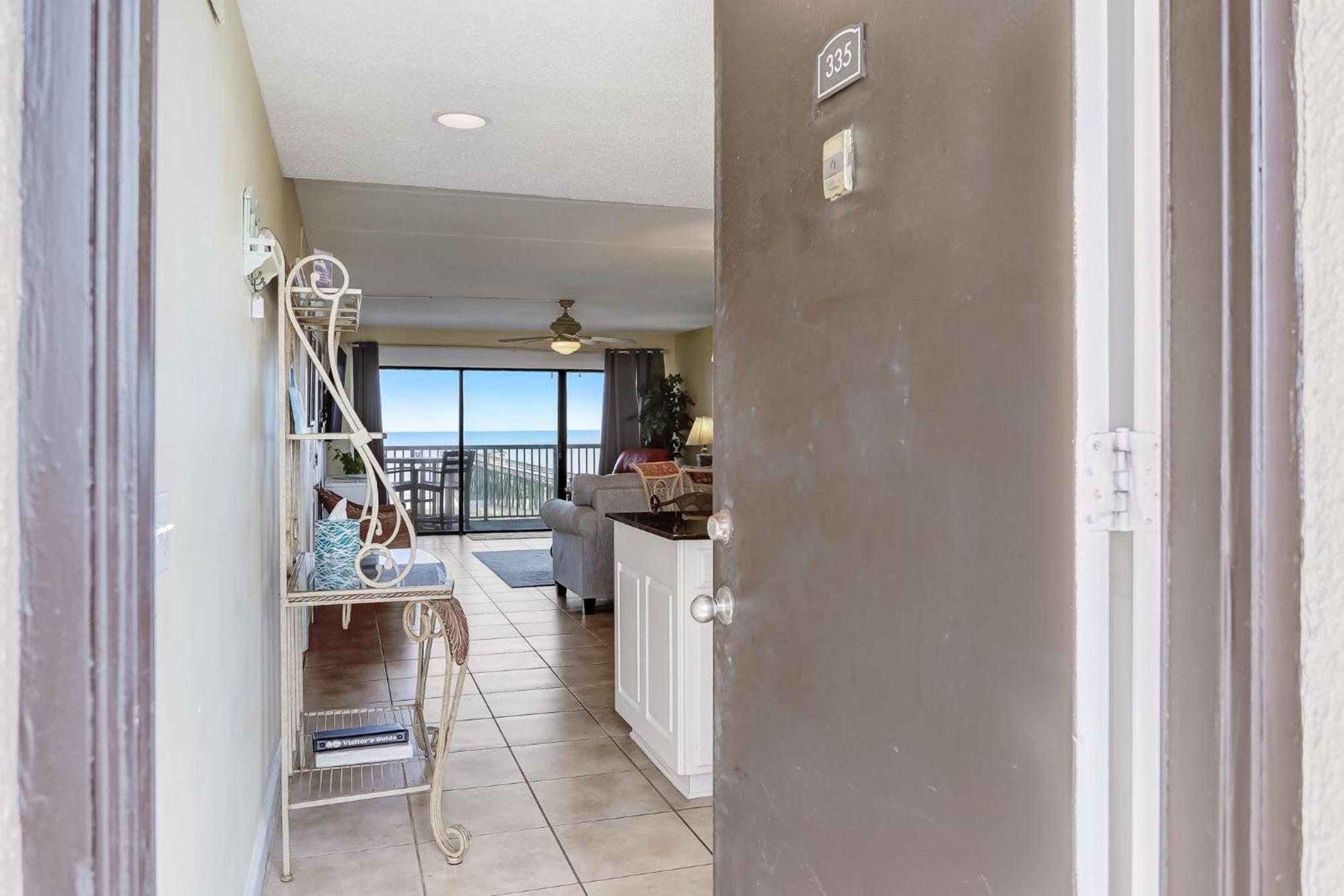Apartment 335 Amelia By The Sea *