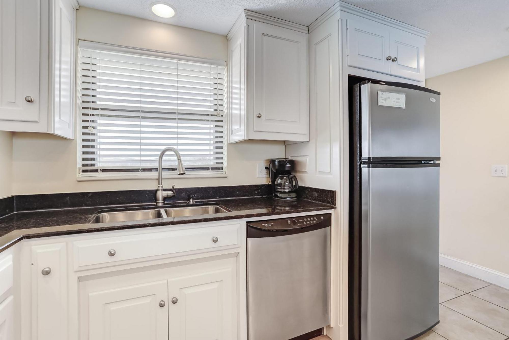 Apartment 335 Amelia By The Sea *