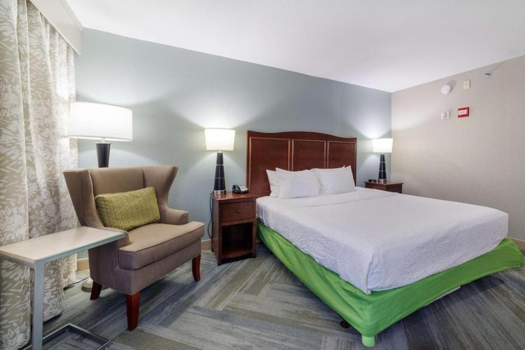 Hotel Express & 2*