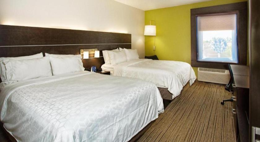 Hotel Express & Port Charlotte