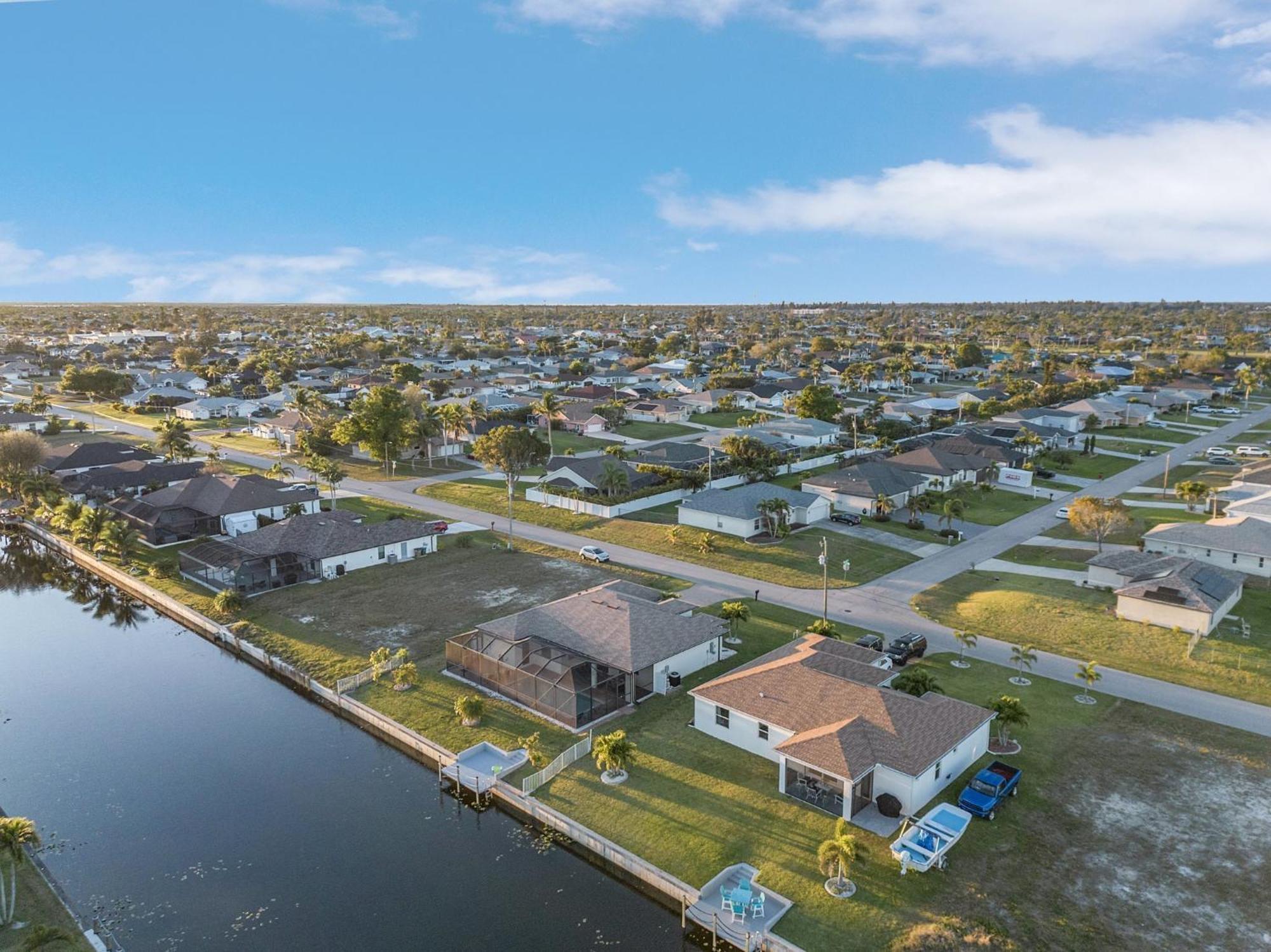 Heated Pool, Dock & Bicycles - Endless Sunshine - Roelens * Cape Coral
