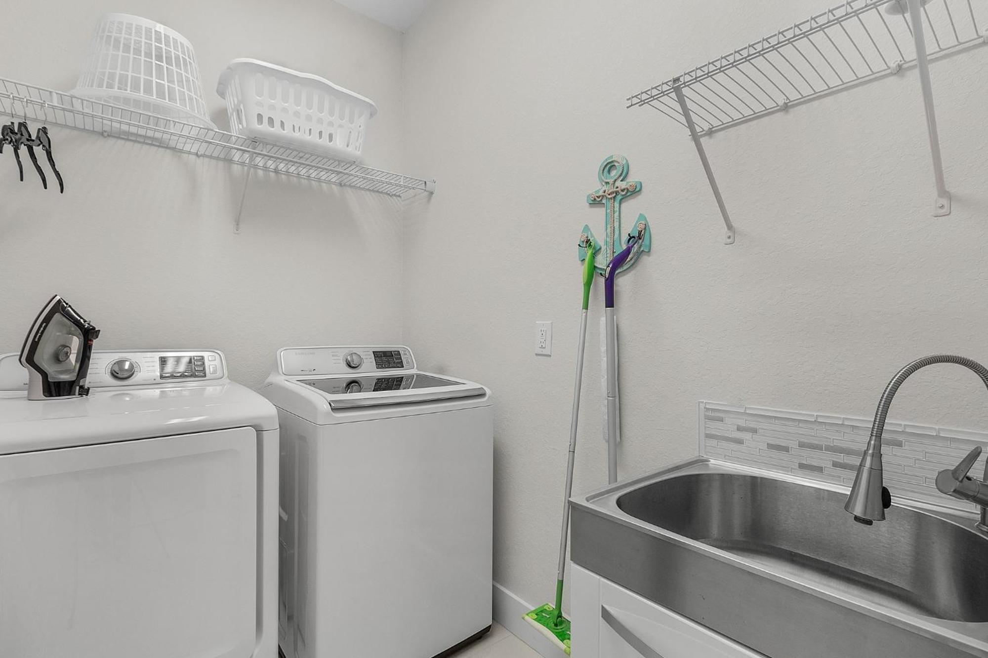 Heated Pool, Dock & Bicycles - Endless Sunshine - Roelens Holiday home Cape Coral