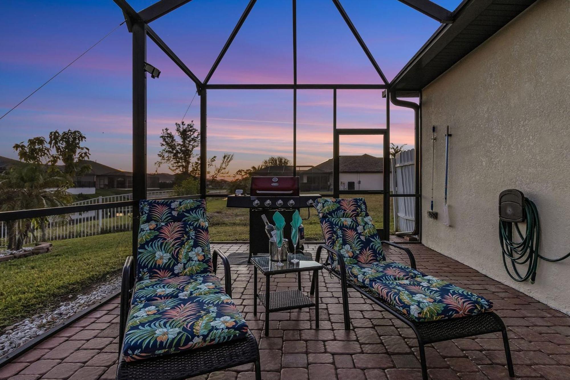 Heated Pool, Dock & Bicycles - Endless Sunshine - Roelens Holiday home