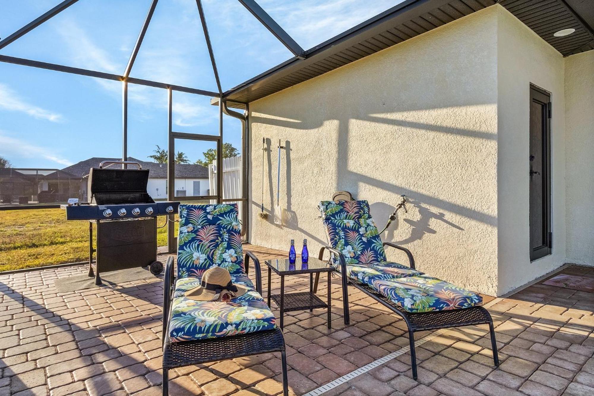 Holiday home Heated Pool, Dock & Bicycles - Endless Sunshine - Roelens
