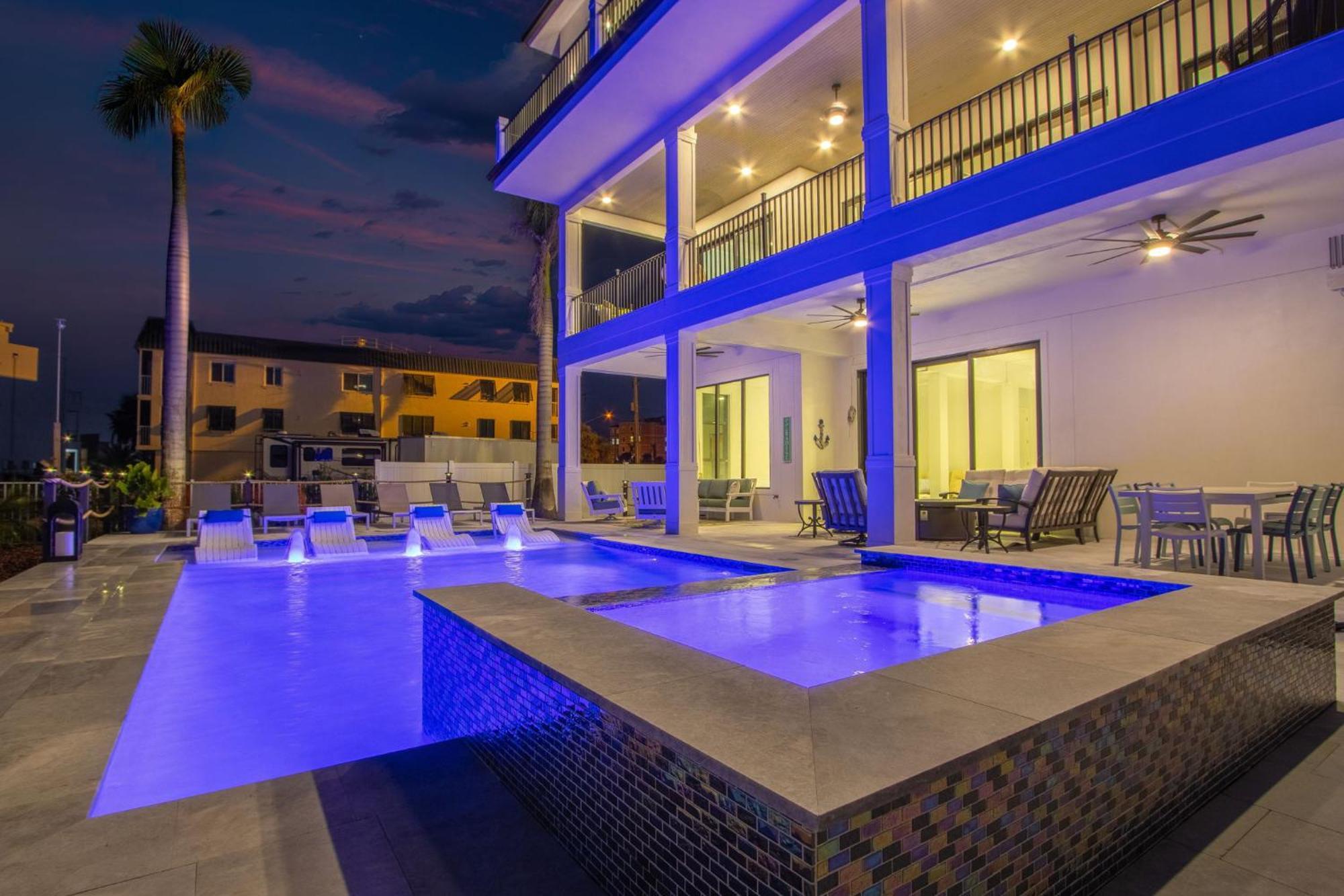 749 Paradise Pointe Fort Myers Beach