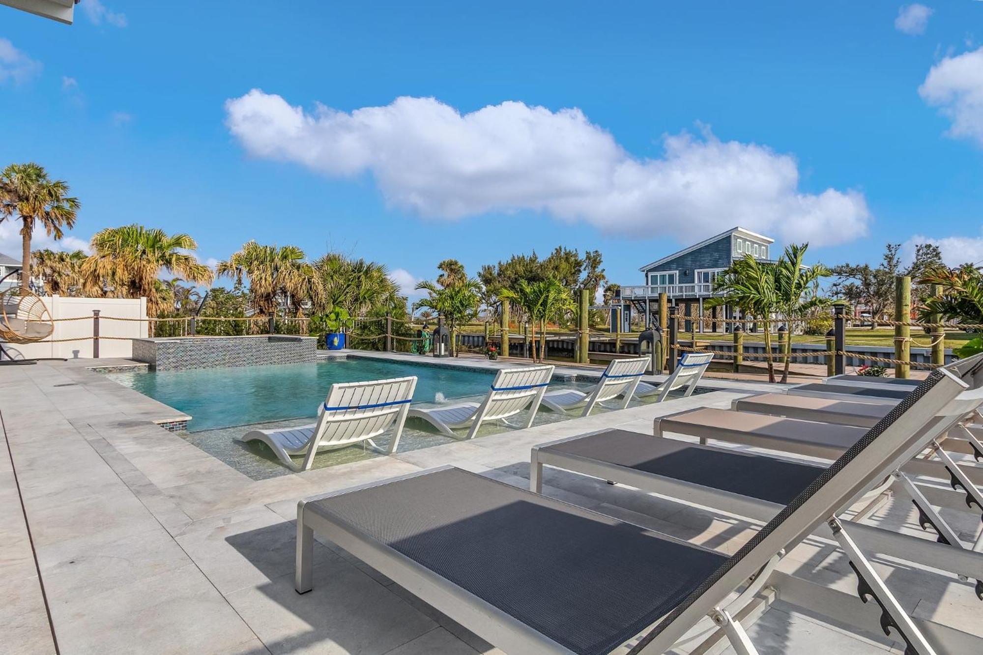 749 Paradise Pointe * Fort Myers Beach