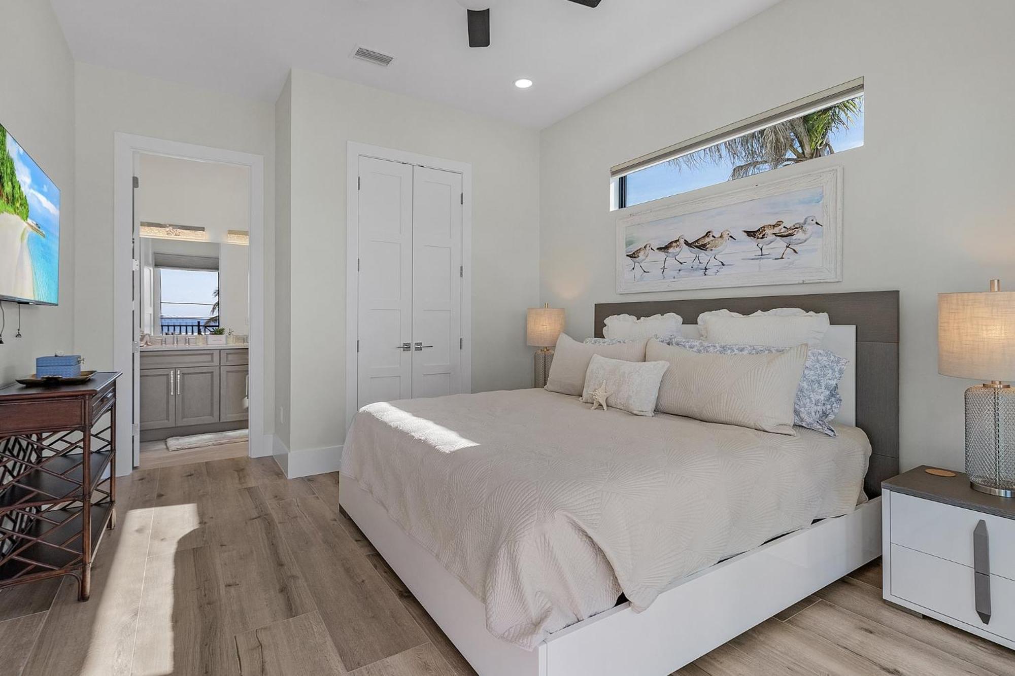 749 Paradise Pointe *