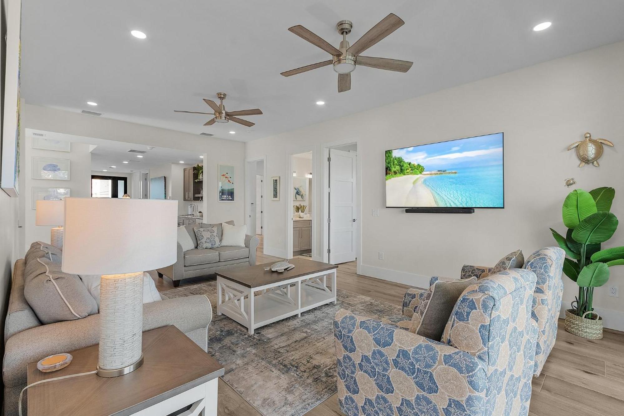 749 Paradise Pointe