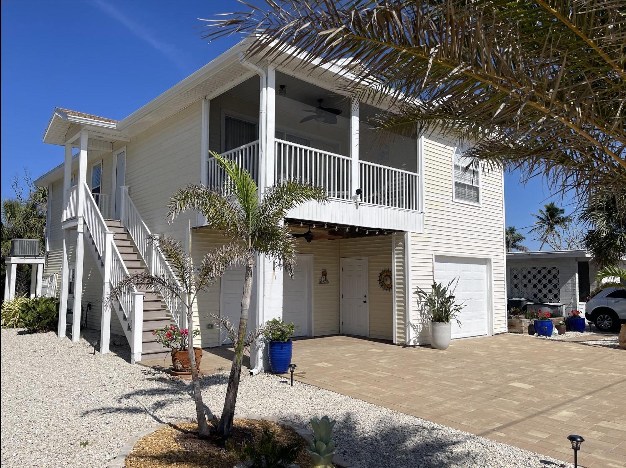 401 Pet-friendly, Pirate's Cove Retreat Fort Myers Beach