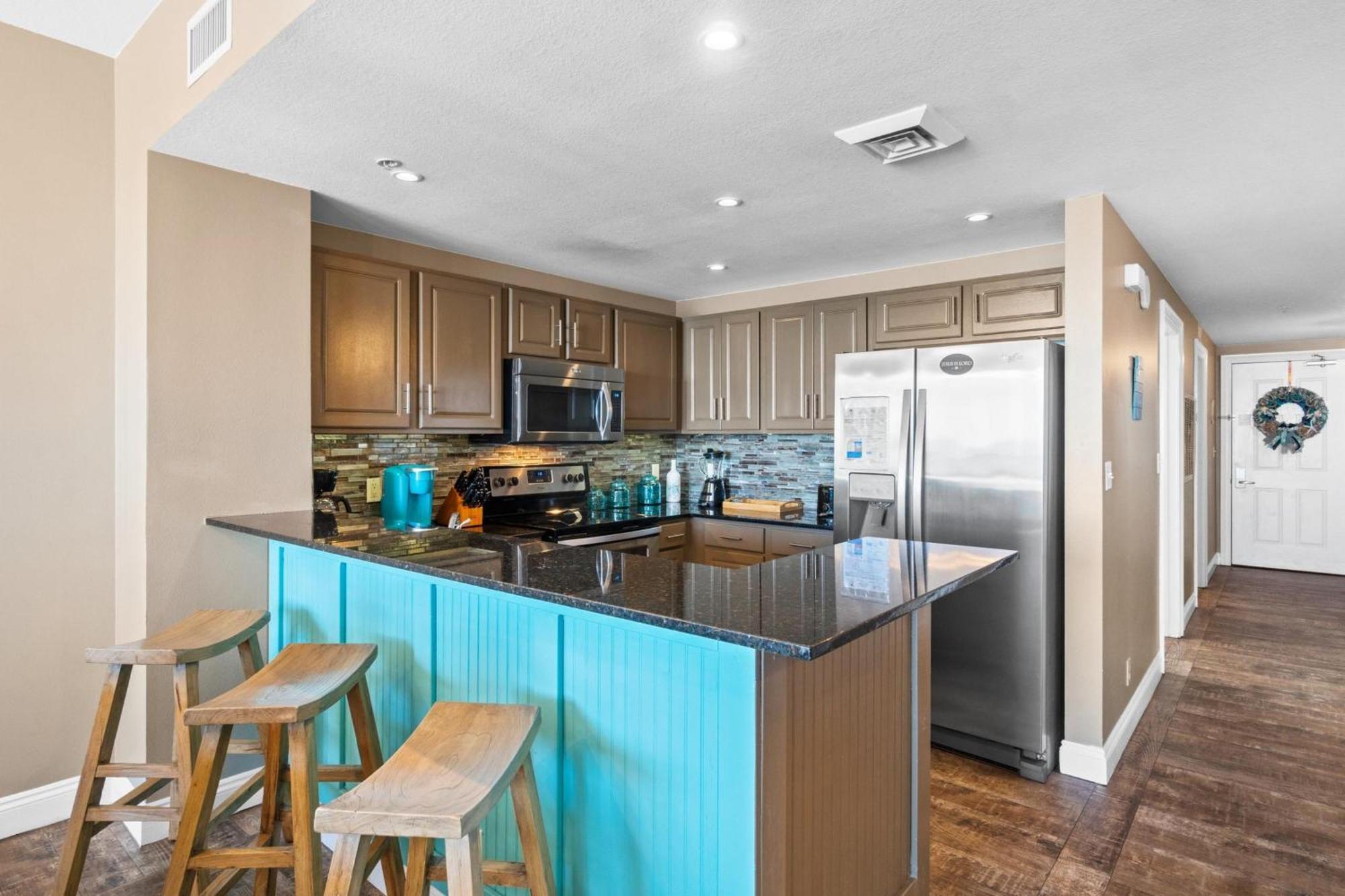 Calypso Towers Apartment *