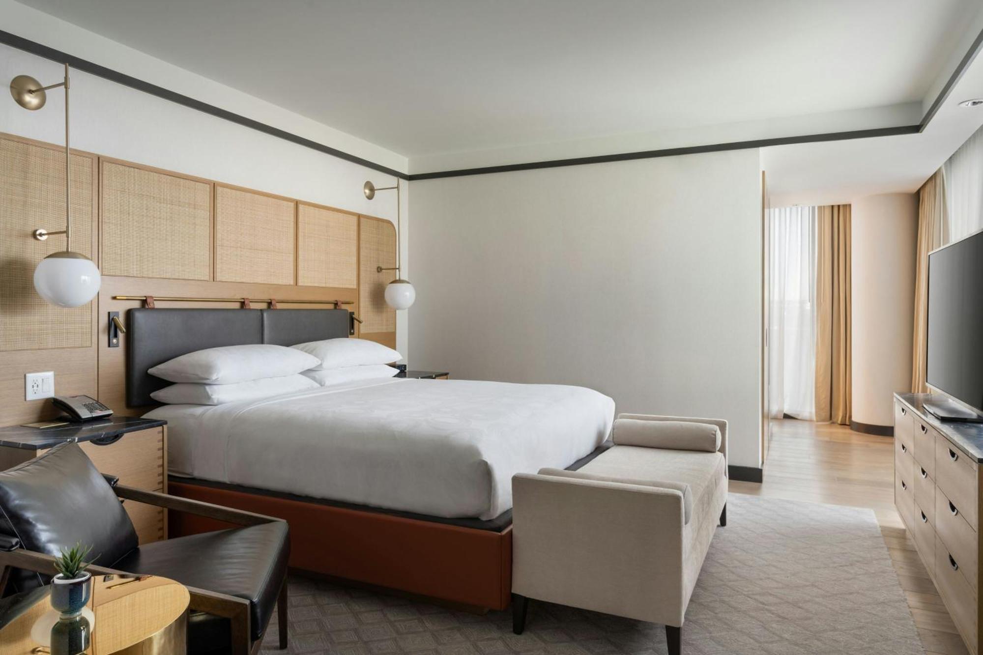 Hotel Jw Marriott Water Street 4*