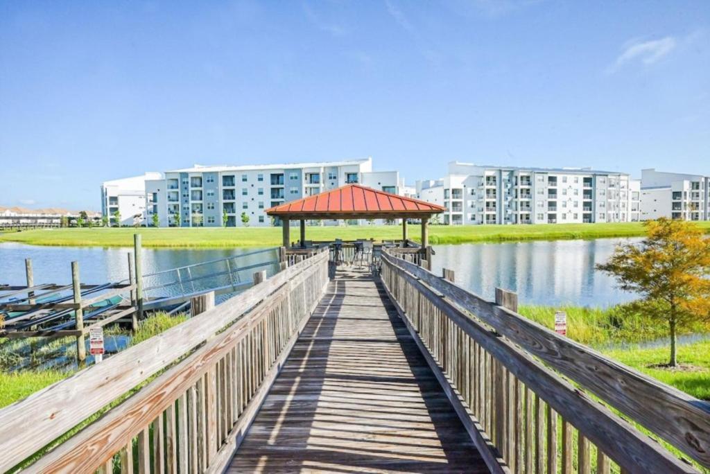 View Free Pet Fee Under 25lbs Villa *