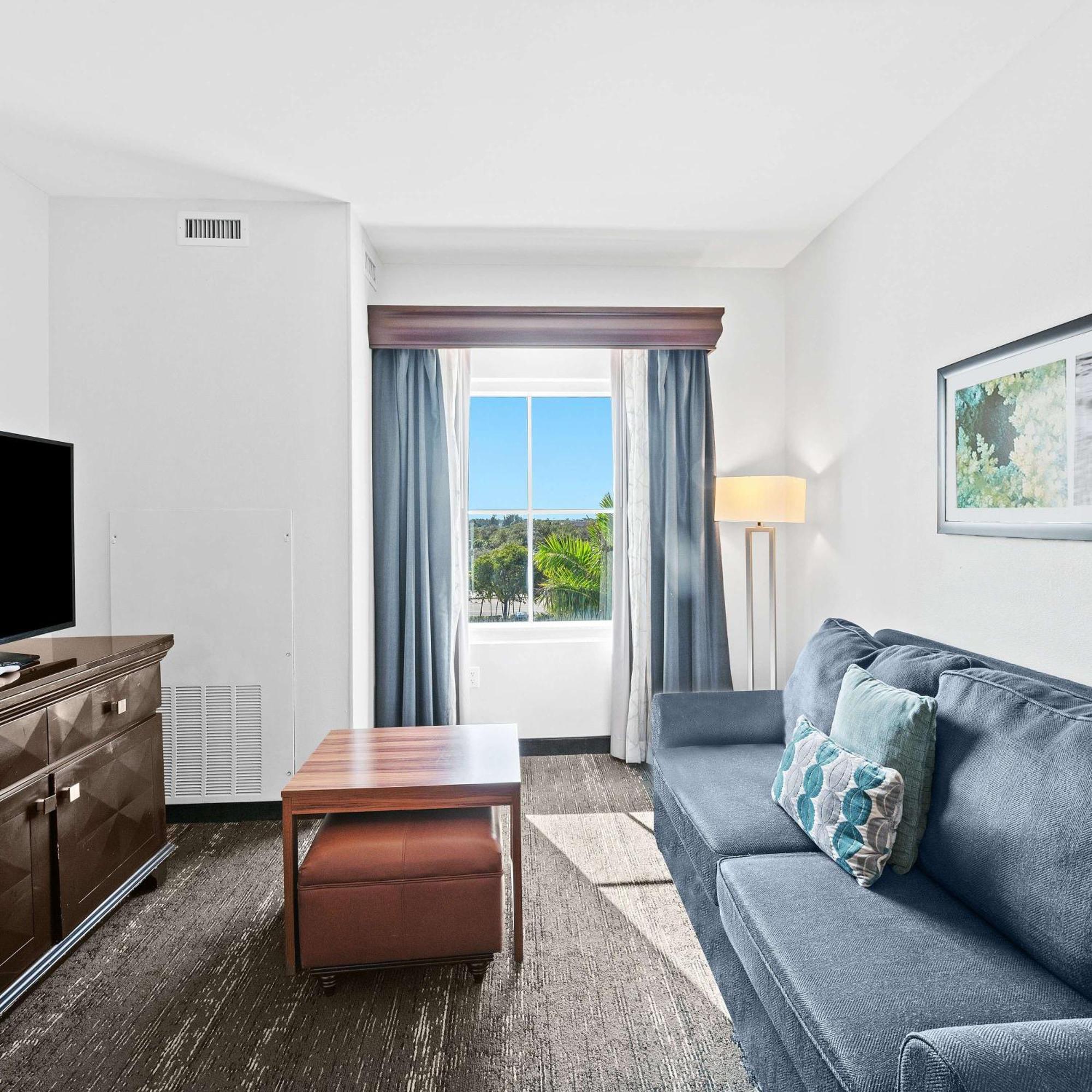 Homewood By Hilton Lauderdale Airport-cruise Port Hotel