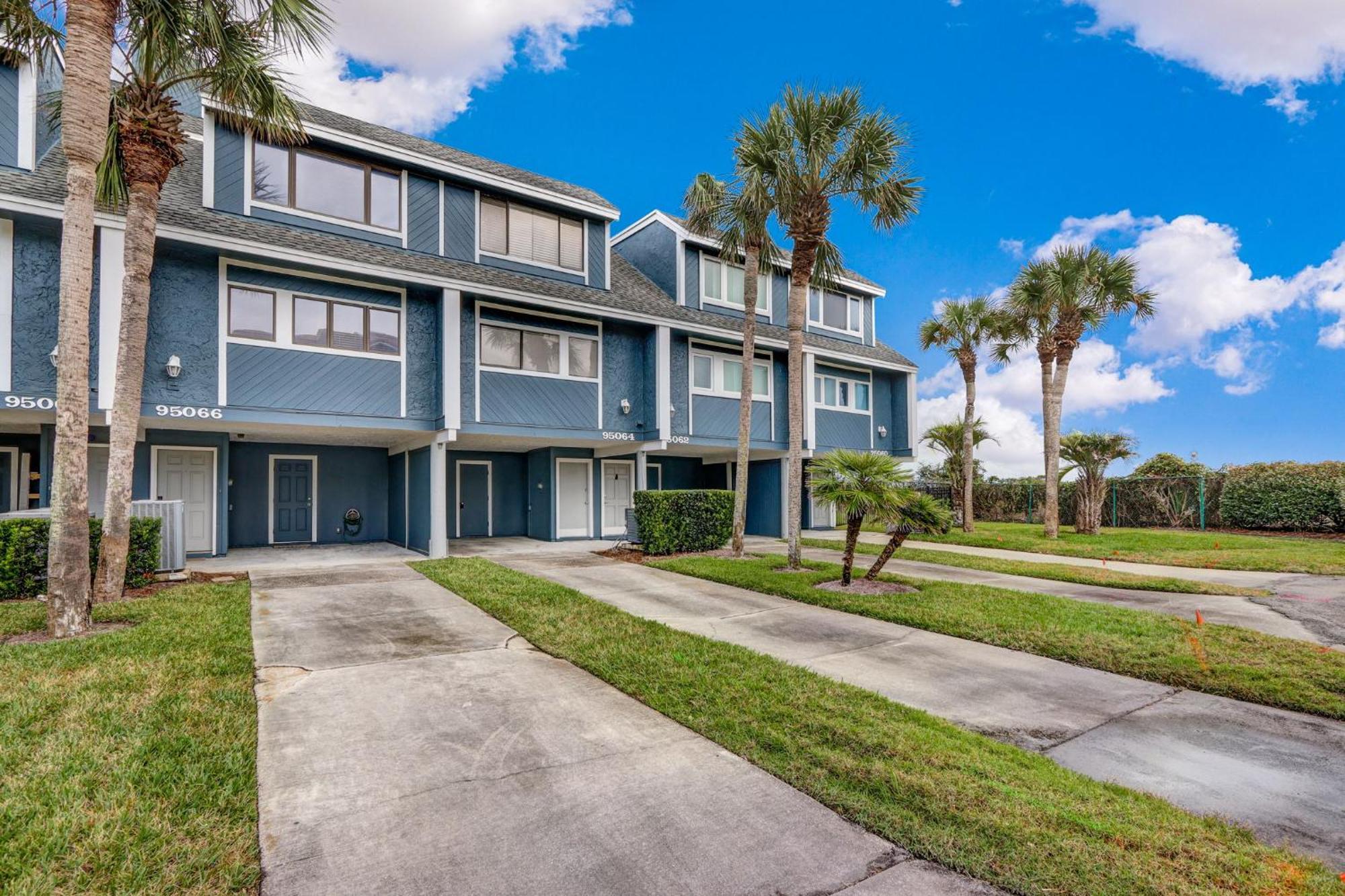 Apartment 95066 Sandpiper Loop