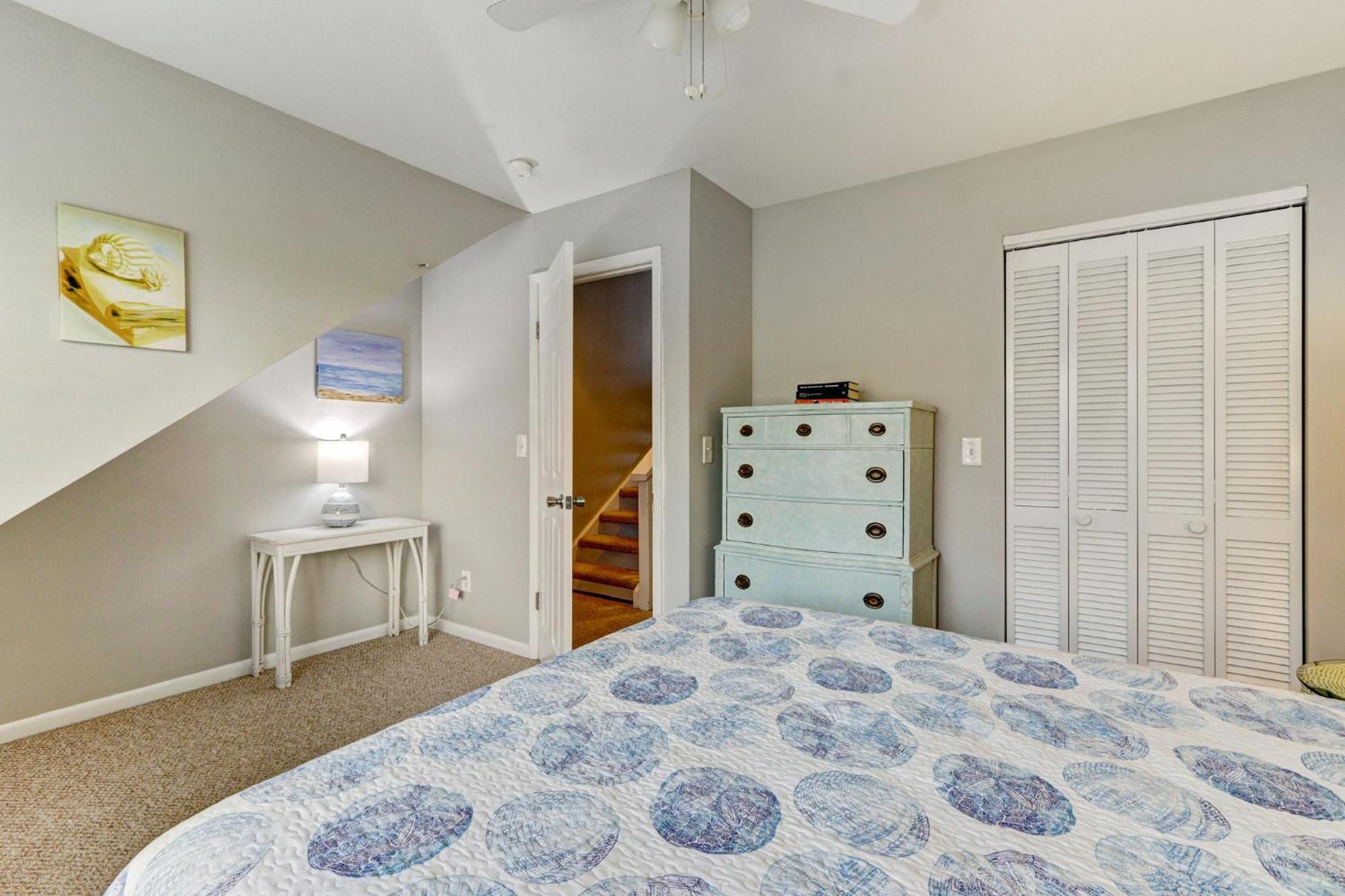 Apartment 95066 Sandpiper Loop *