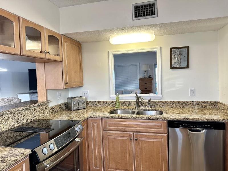 854 S Fletcher * Fernandina Beach