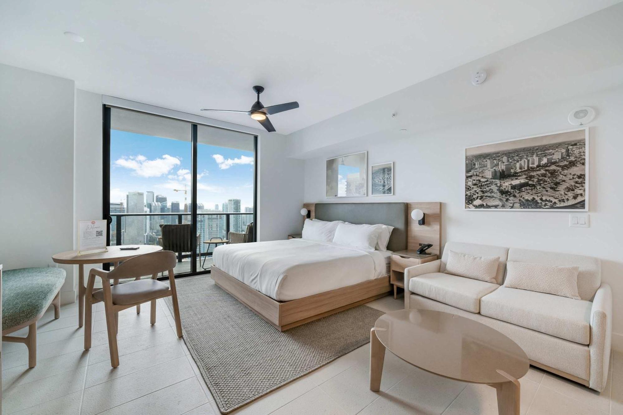 Lemon Drop Cozy Pool And Gym * Miami