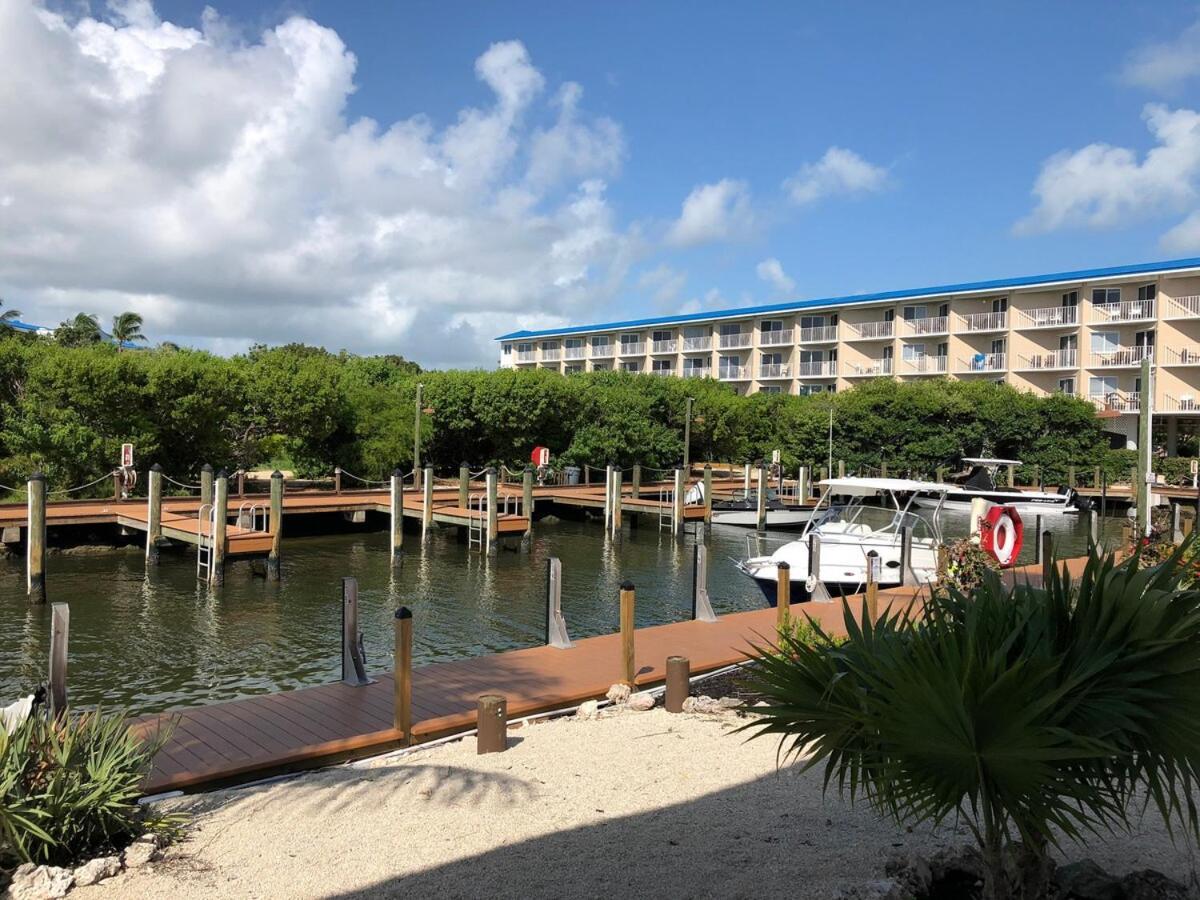 Ocean Pointe - 1214 Sea View *