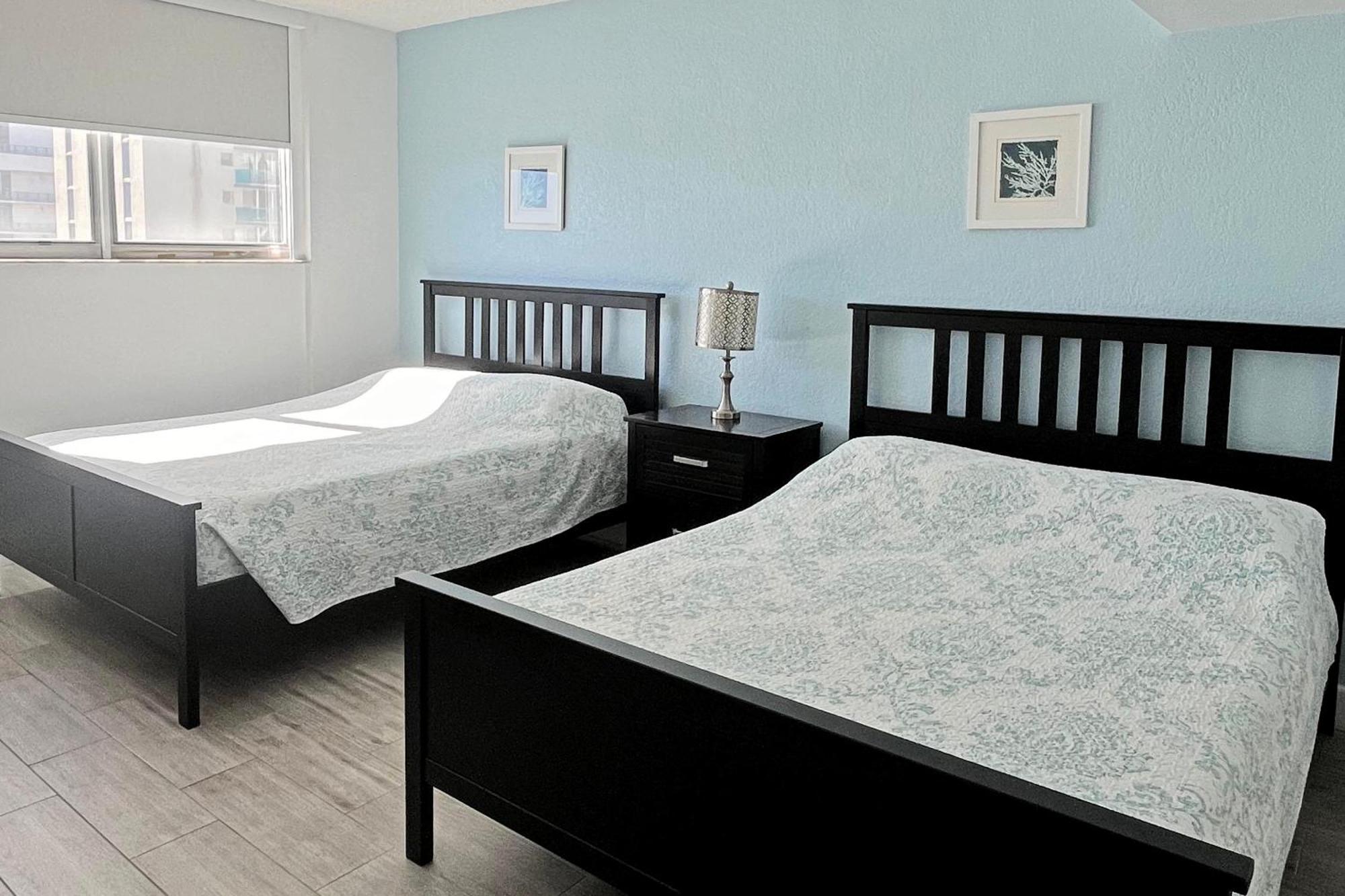 The Tides 2 Bedrooms 9th Floor We Are On The Beach! * Hollywood