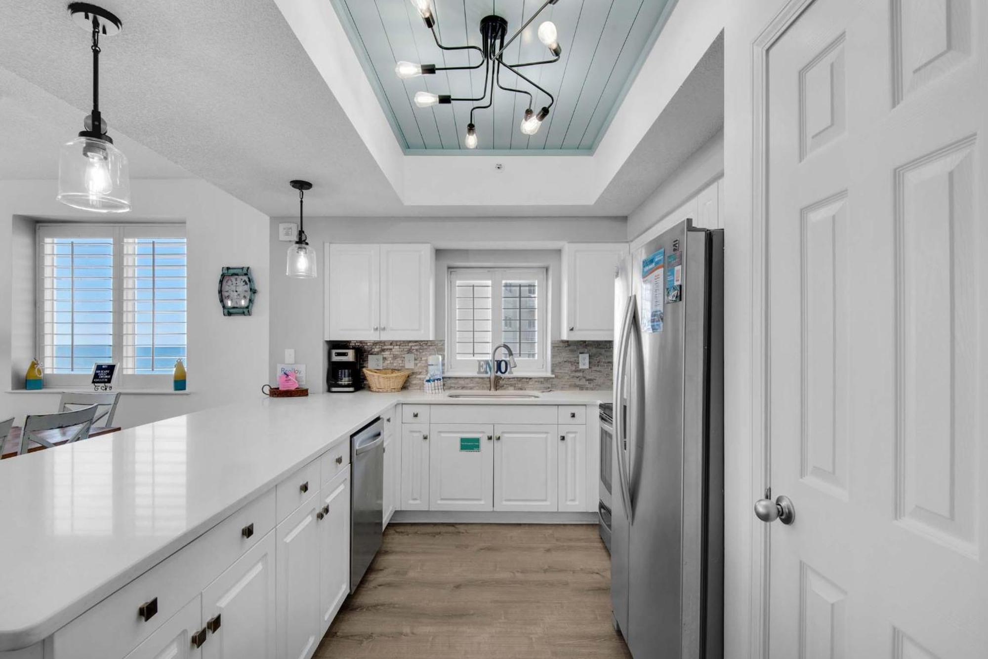 Majestic Sun 1014b- Shades Of Blue * Miramar Beach