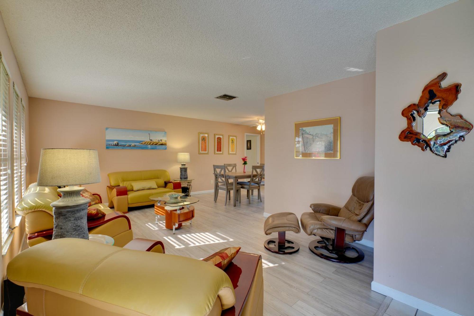 Coastal Retreat With Grill 4 Mi To Dtwn Cape Coral! * Cape Coral