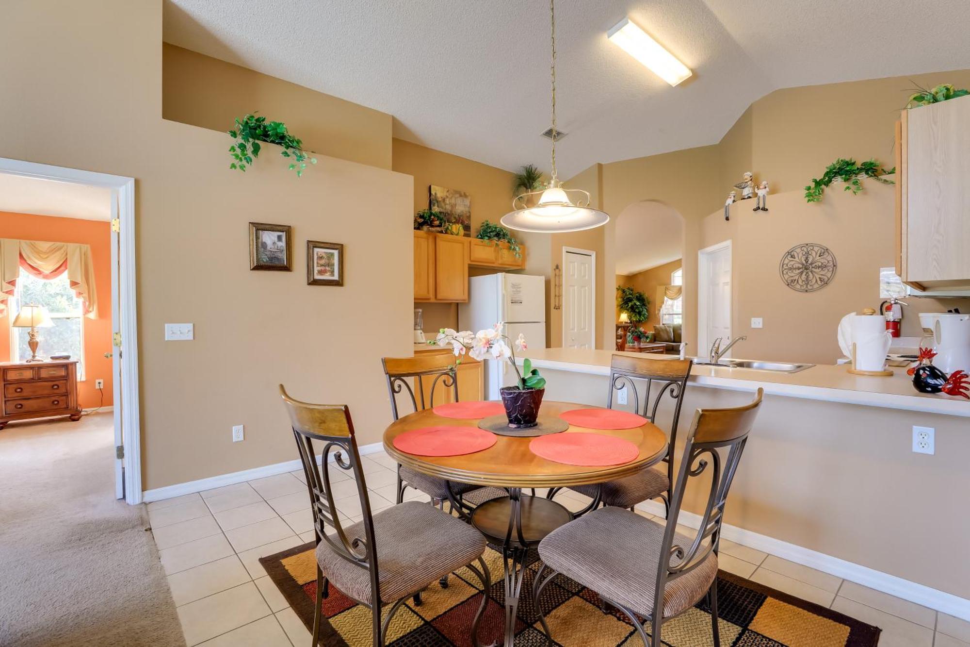 Villa Emerald Island With Pool - 5 Mi To Disney!
