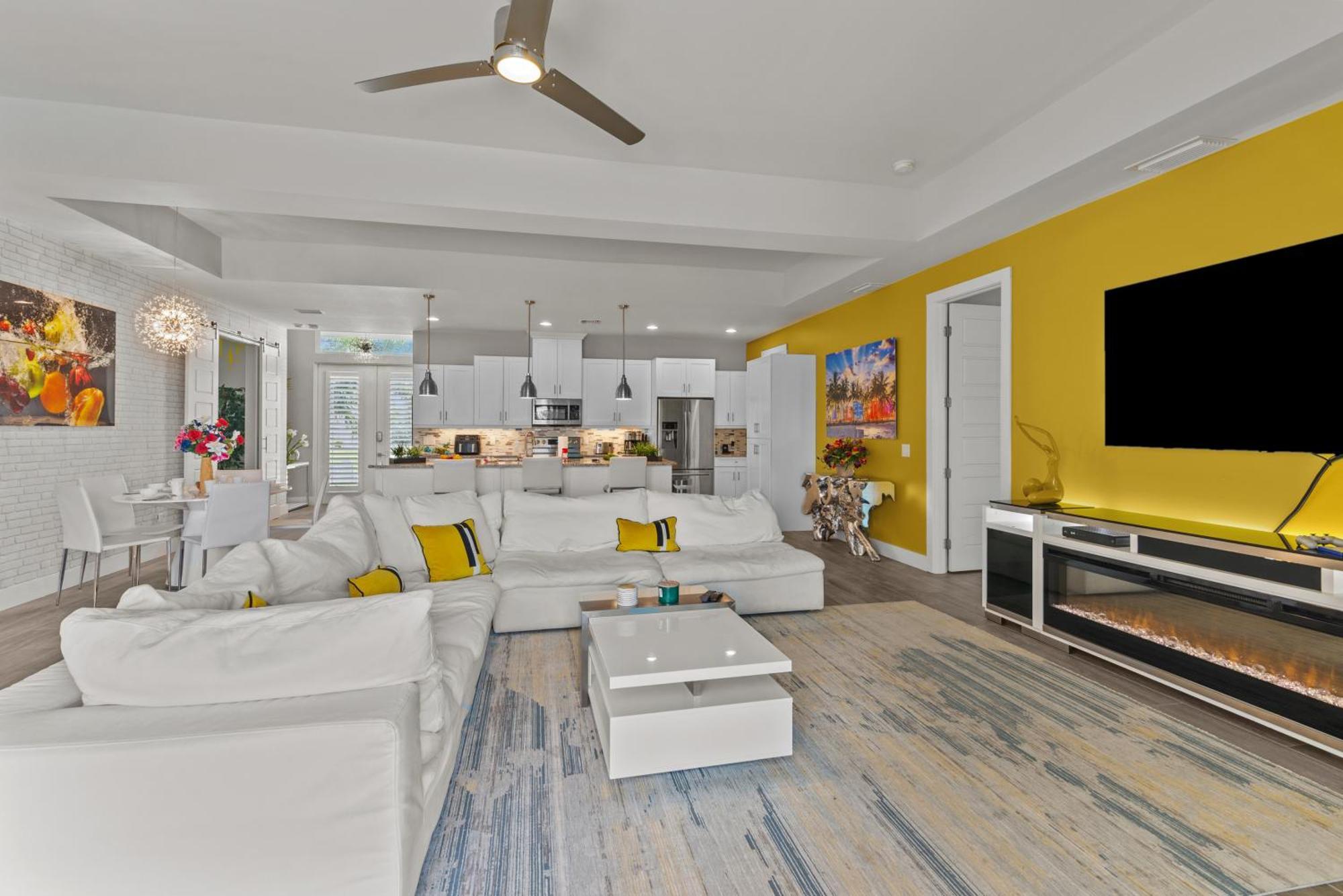 Dandelion Villa Cape Coral