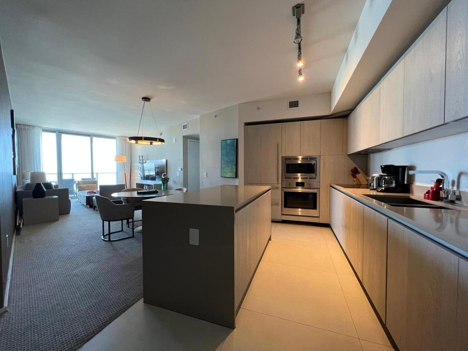 Lyfe, Rent Excelent In Resort, 4pax ,parcial Ocean View *