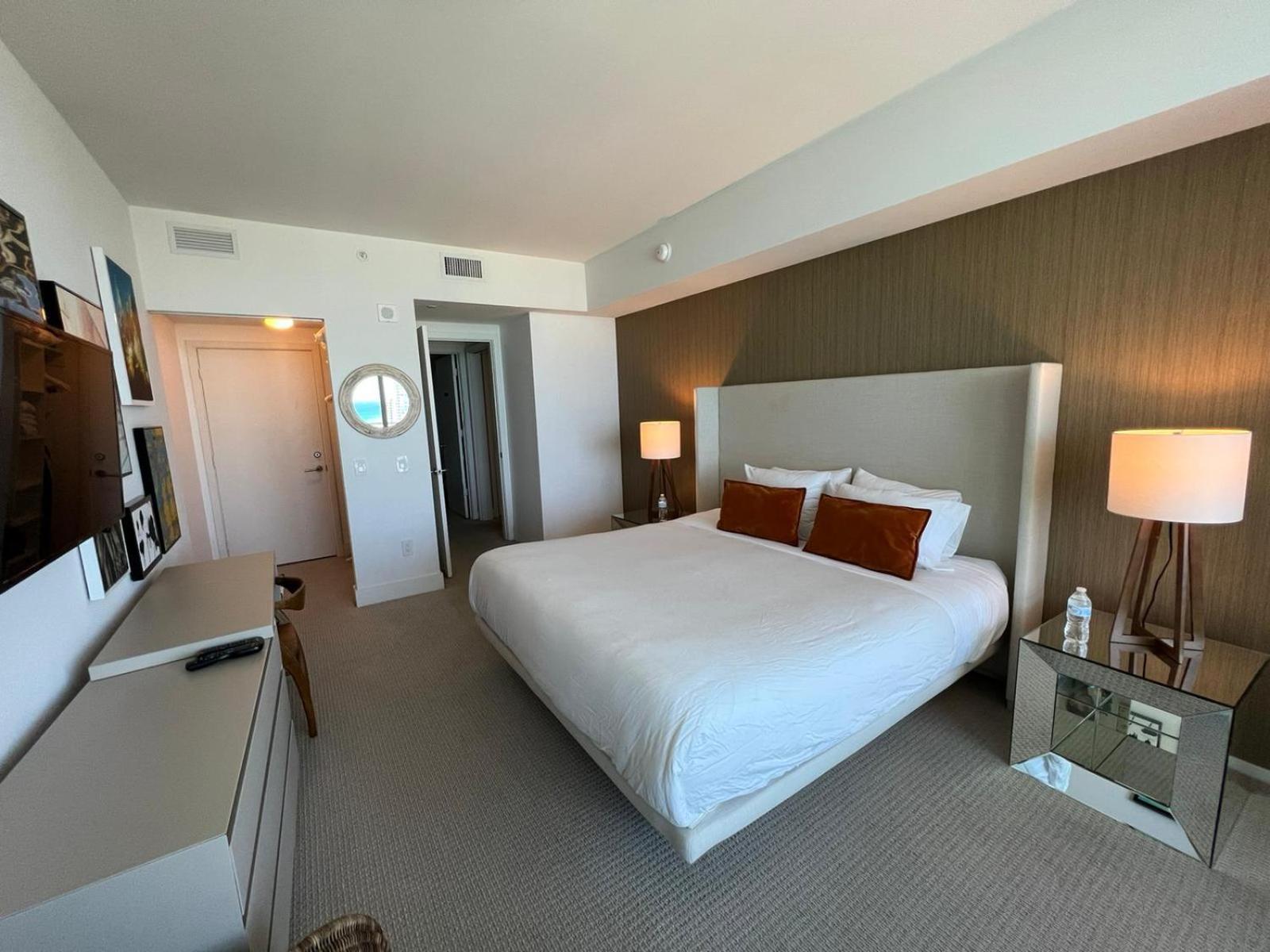 Aparthotel Lyfe, Rent Excelent In Resort, 4pax ,parcial Ocean View *