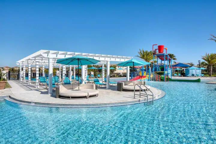 Heated Pool Game Free 9mi Holiday home
