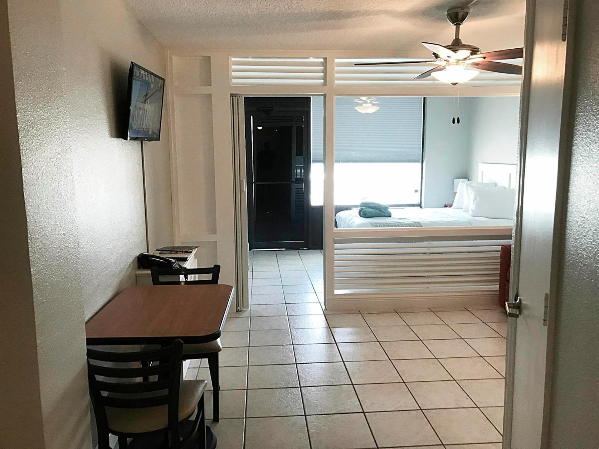 Resort The Maverick Ormond Beach