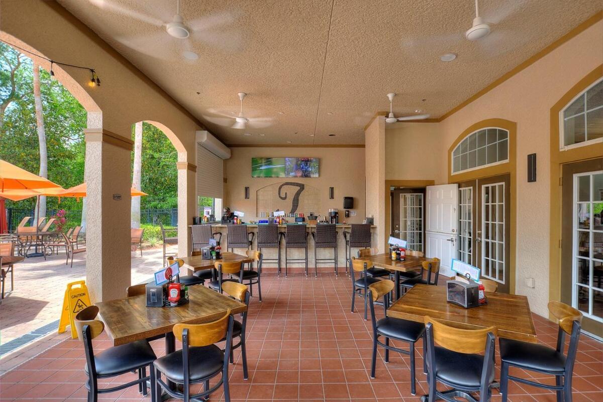 Gentle Breeze 3bdm Sleeps 8 Apartment