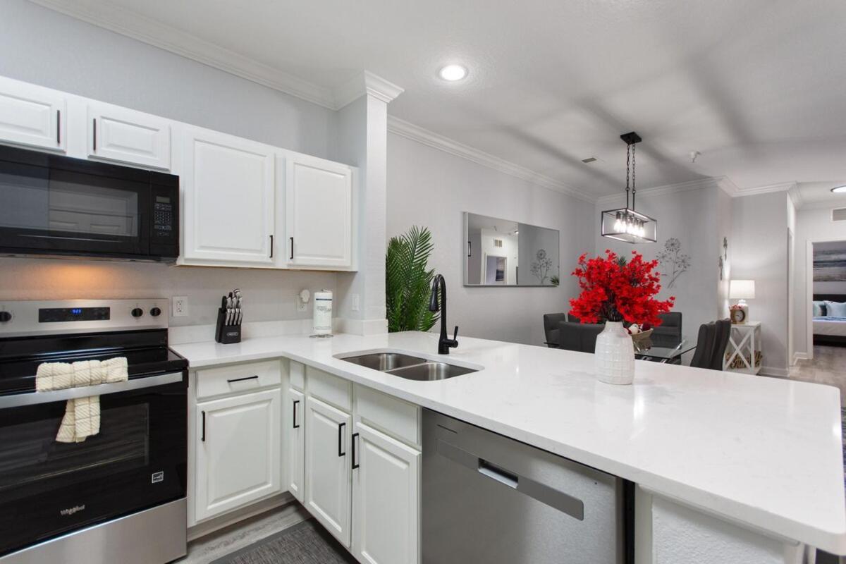Apartment Gentle Breeze 3bdm Sleeps 8 *