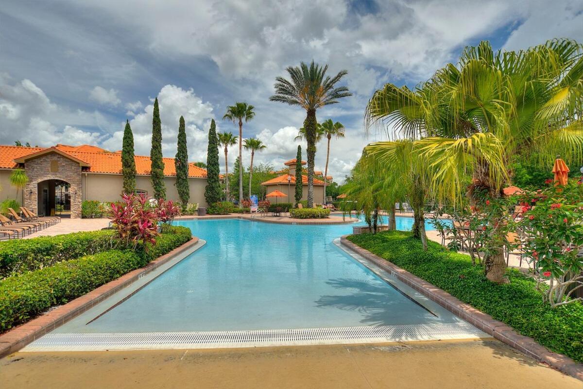 Gentle Breeze 3bdm Sleeps 8 Apartment *