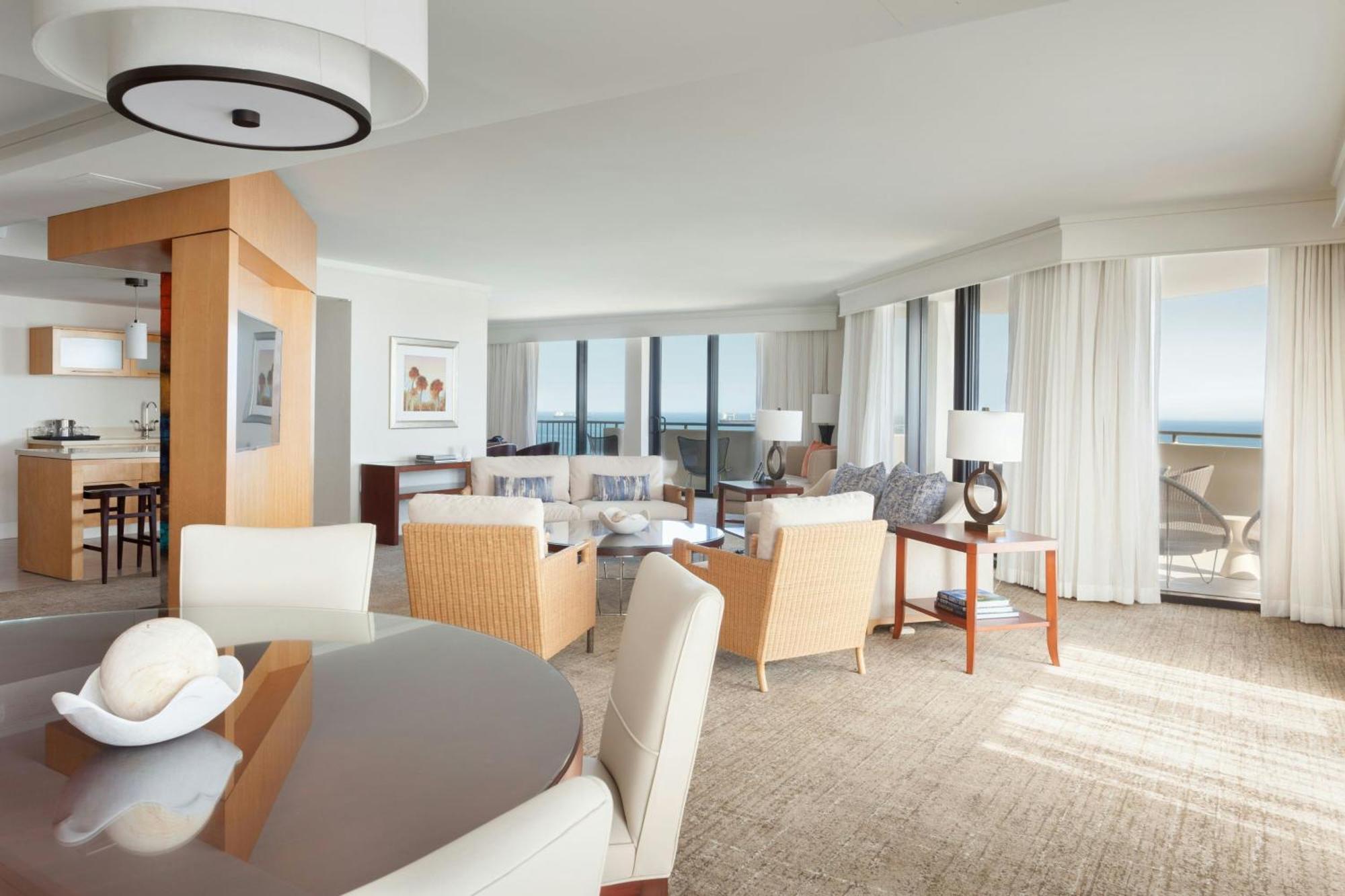 Lauderdale Marriott Harbor & Fort Lauderdale