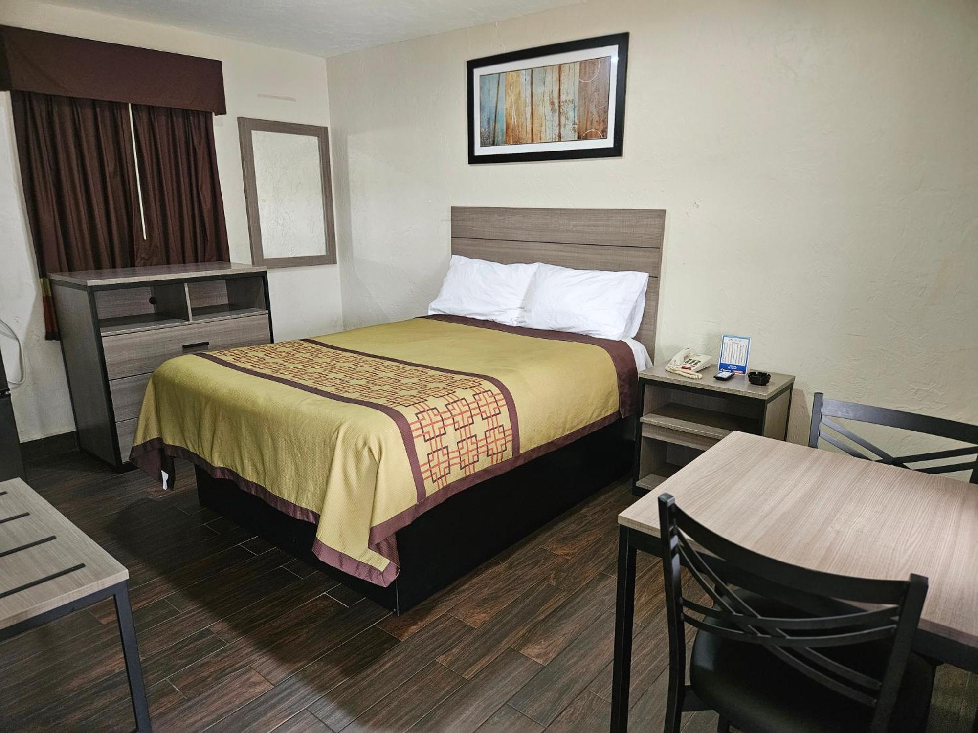 Motel Deluxe - Sarasota
